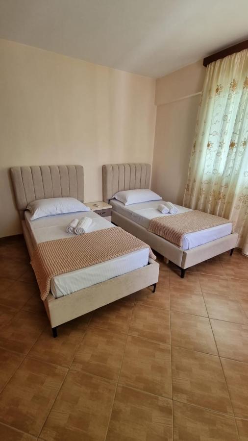 Ideal Apartments & Rooms Sarandë Eksteriør bilde