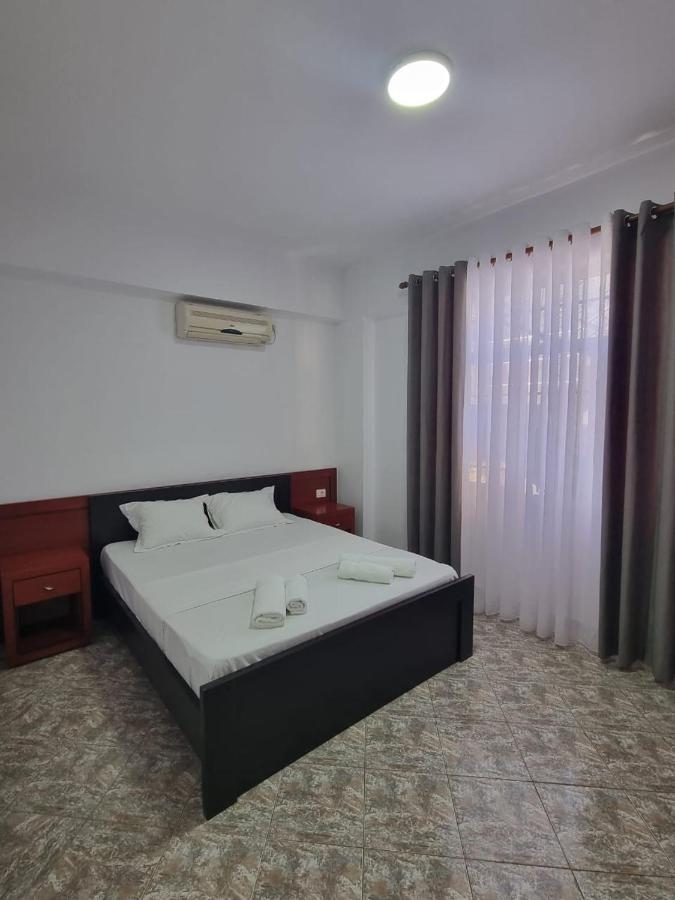 Ideal Apartments & Rooms Sarandë Eksteriør bilde