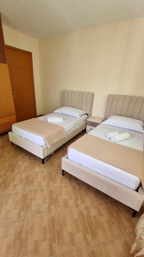 Ideal Apartments & Rooms Sarandë Eksteriør bilde